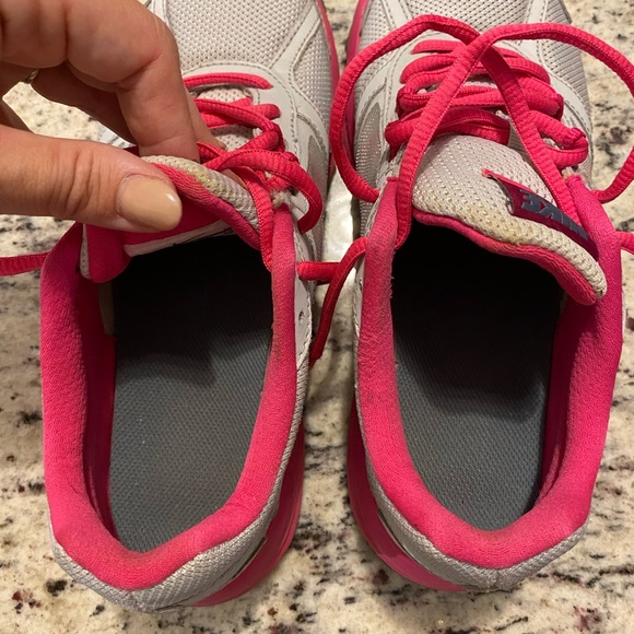 Nike Running Shoes- platinum/pink - Picture 9 of 12